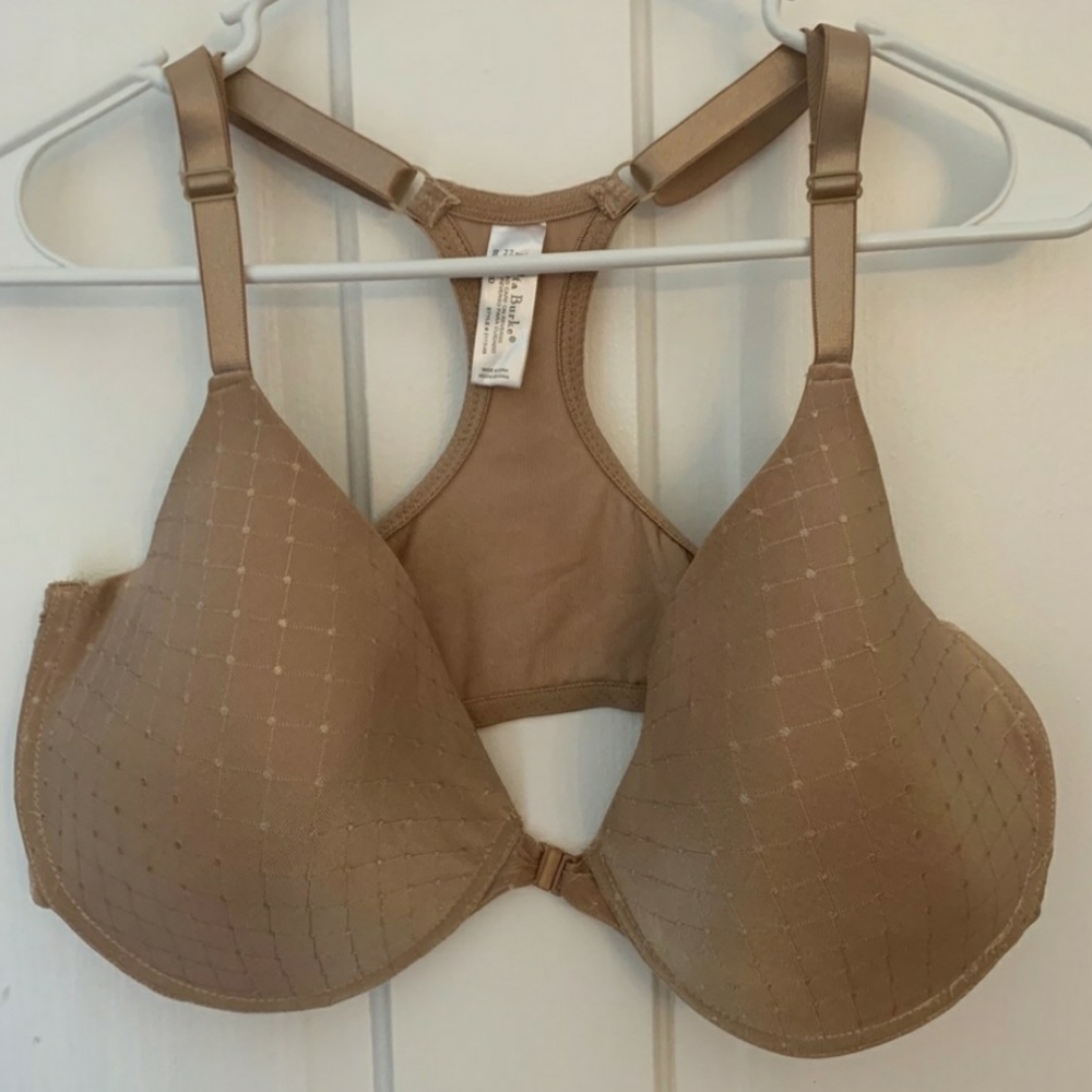 Front close bra